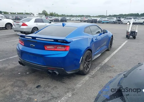 2018 Chevrolet Camaro Zl1 z USA, uszkodzony, nr VIN 1G1FK1R6XJ0174900